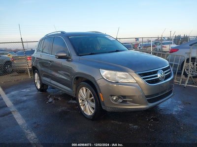 VOLKSWAGEN TIGUAN 2011