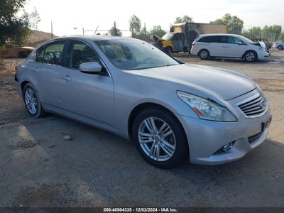 INFINITI G37 2013