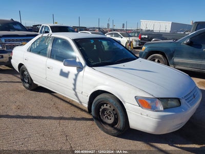 TOYOTA CAMRY 2001