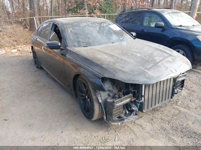 BMW 750I 2019