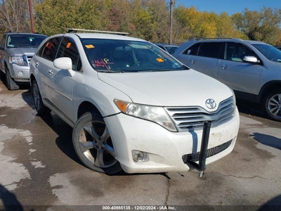 TOYOTA VENZA 2011