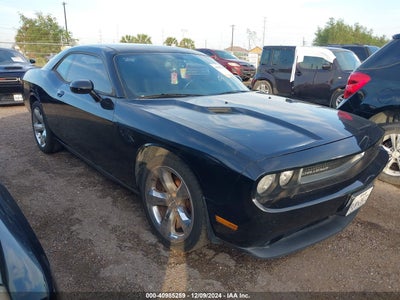 DODGE CHALLENGER 2013