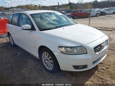 VOLVO V50 2010