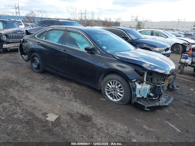TOYOTA CAMRY HYBRID 2015