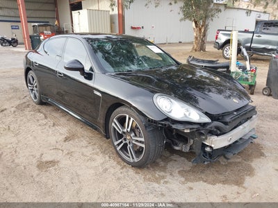 PORSCHE PANAMERA 2012