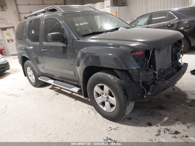 NISSAN XTERRA 2013
