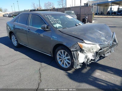 TOYOTA CAMRY HYBRID 2013