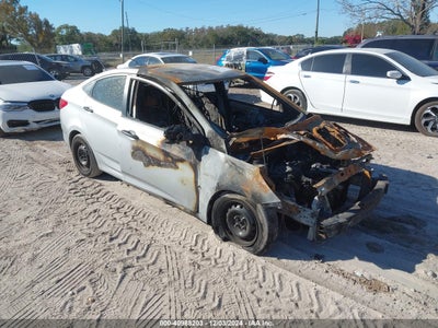 HYUNDAI ACCENT 2012