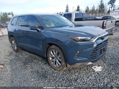 TOYOTA GRAND HIGHLANDER 2024