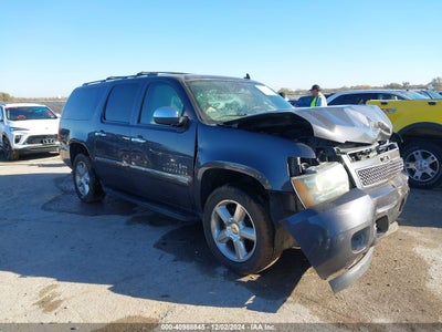 CHEVROLET SUBURBAN 1500 2011