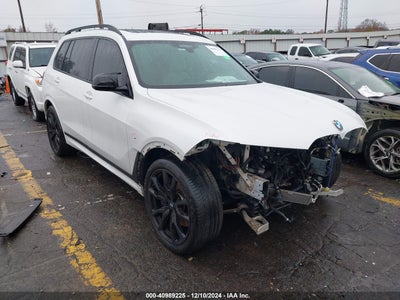 BMW X7 2021