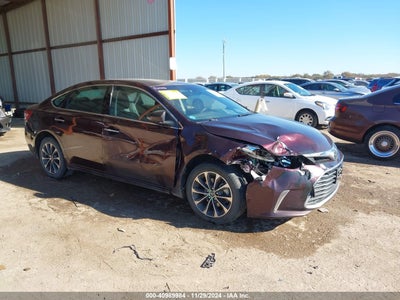 TOYOTA AVALON 2018