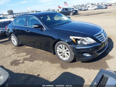 HYUNDAI GENESIS 2013