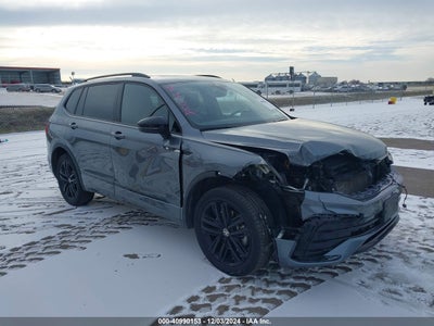 VOLKSWAGEN TIGUAN 2022