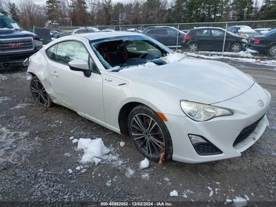 SCION FR-S 2013