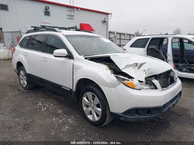 SUBARU OUTBACK 2012