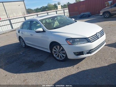 VOLKSWAGEN PASSAT 2012