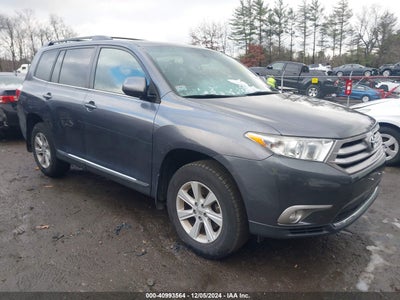 TOYOTA HIGHLANDER 2013