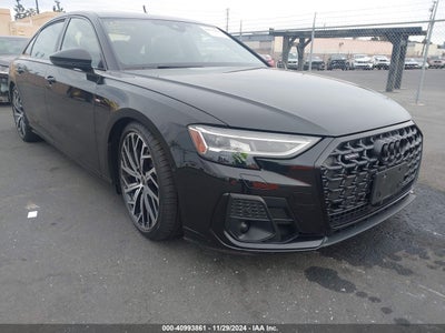 AUDI A8 2022
