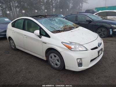 TOYOTA PRIUS 2011