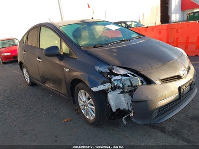 TOYOTA PRIUS PLUG-IN 2014