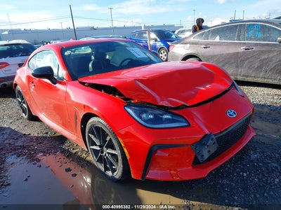 TOYOTA GR86 2024