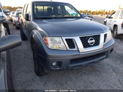 NISSAN FRONTIER 2017