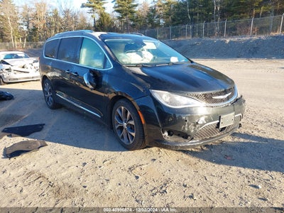 CHRYSLER PACIFICA 2018