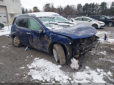 NISSAN ROGUE 2020