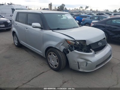 SCION XB 2010