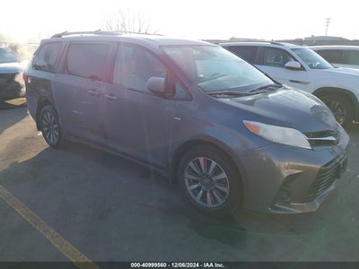 TOYOTA SIENNA 2020