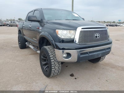 TOYOTA TUNDRA 2011