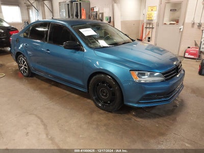 VOLKSWAGEN JETTA 2015