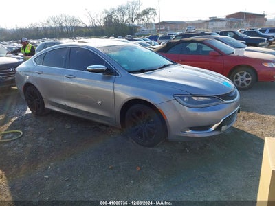 CHRYSLER 200 2015