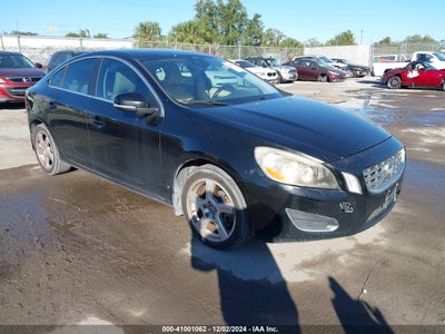 VOLVO S60 2013