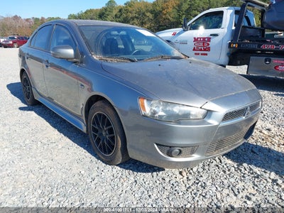 MITSUBISHI LANCER 2015