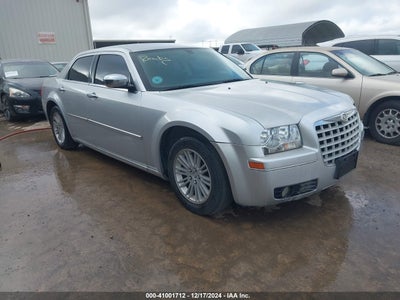 CHRYSLER 300 2010