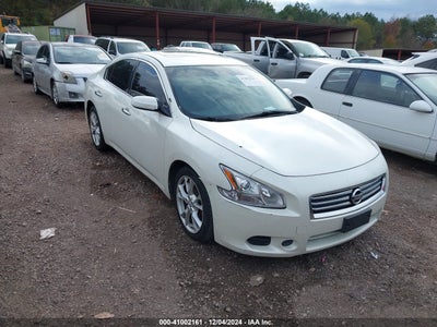 NISSAN MAXIMA 2014