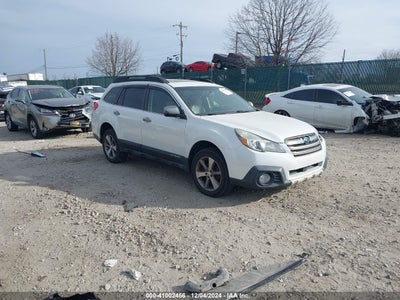 SUBARU OUTBACK 2013