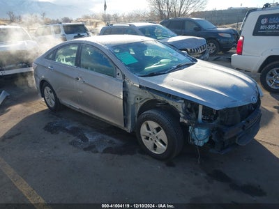 HYUNDAI SONATA HYBRID 2012