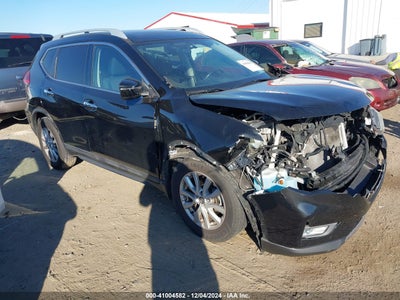 NISSAN ROGUE 2017