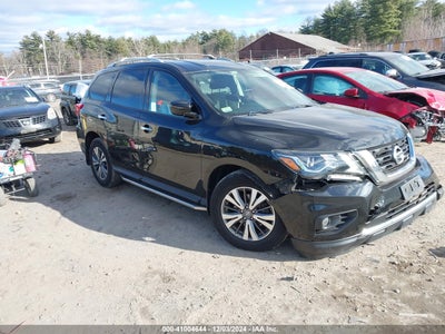 NISSAN PATHFINDER 2017