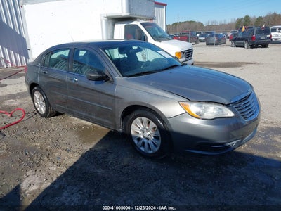 CHRYSLER 200 2012
