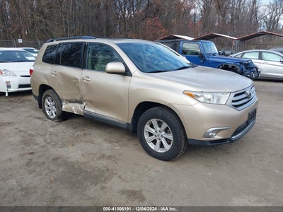 TOYOTA HIGHLANDER 2013