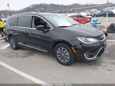 CHRYSLER PACIFICA 2019