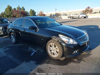 INFINITI Q40 2015