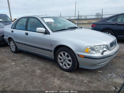 VOLVO S40 2000