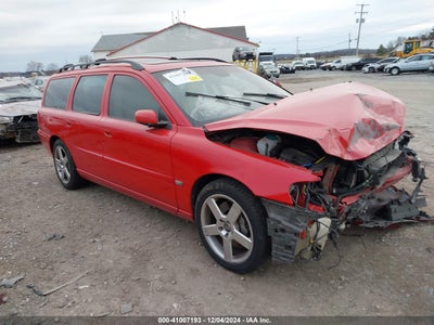 VOLVO V70 2005