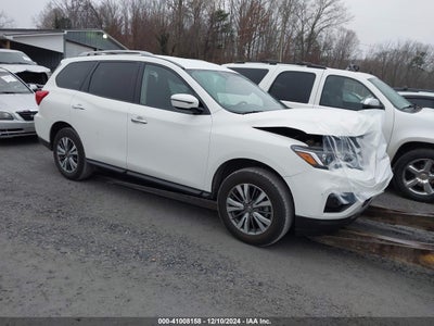 NISSAN PATHFINDER 2019