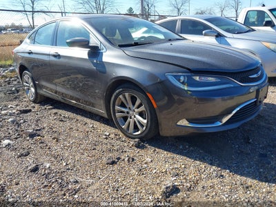 CHRYSLER 200 2015